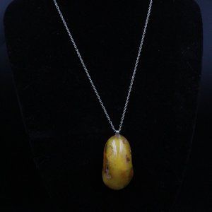 VINTAGE EXTRA LARGE AMBER EGG YOLK PENDANT SILVER 800 NECKLACE